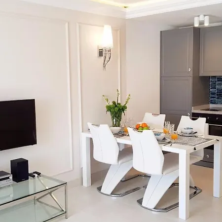 Malibu Blue Apartment Costa Adeje (Tenerife)